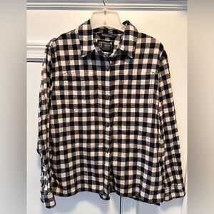 Carhartt Buffalo Plaid Button Down Long Sleeve Shirt - Women's Medium